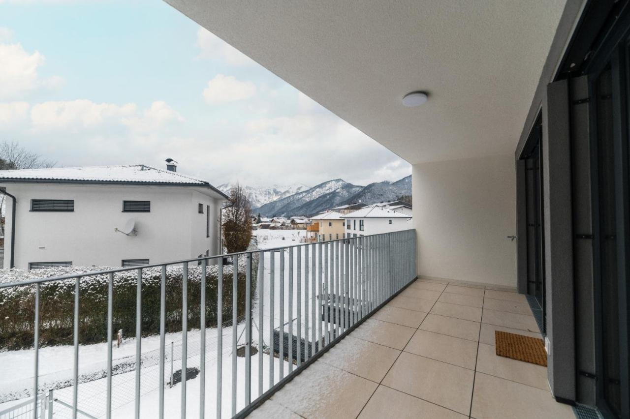Ferienwohnung Bergsonne mit Sonnenbalkon und Tiefgaragen Parkplatz Bad Ischl Exterior foto
